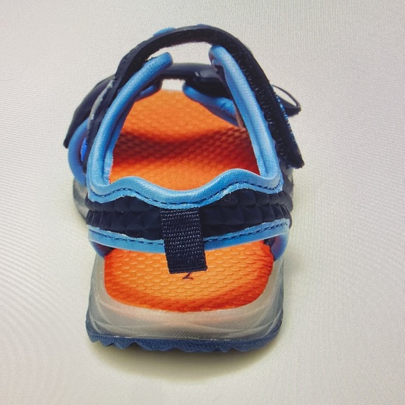 Carters shark sandals size 11 - Picture 4 of 5